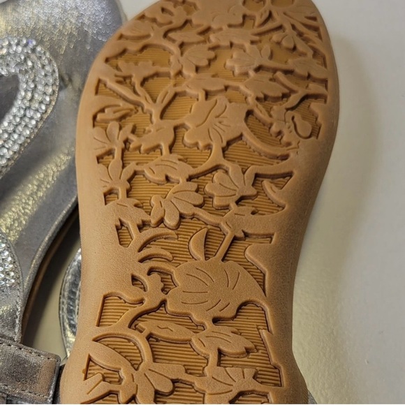 SILVER Rhinestones Adjustable Strap Size 7 Toe Post Summer Beach Womens Sandals - Picture 6 of 12